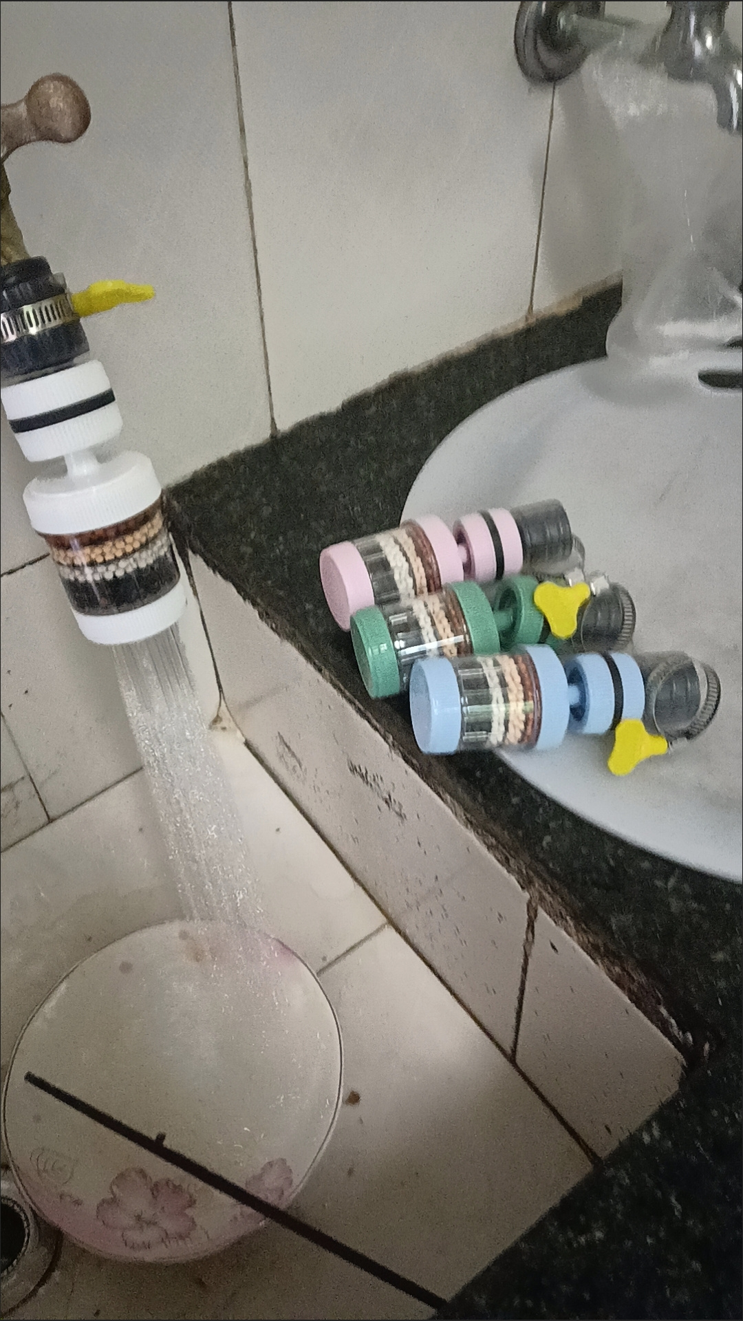Filtres à eau pour robinet Jefe Market disponibles en plusieurs coloris